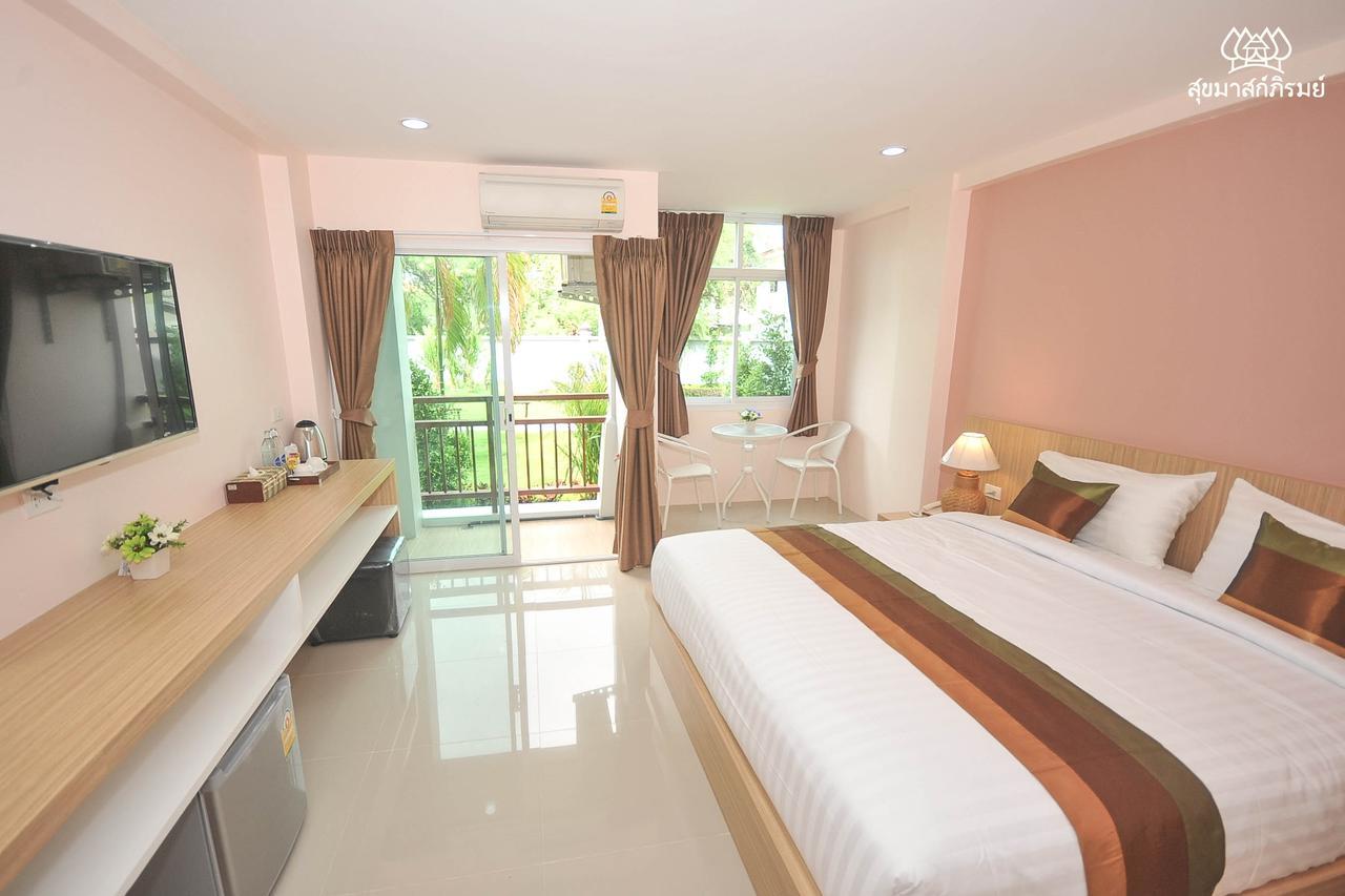 Sukkhamas Pirom Hotel Nakhonratchasima Exterior foto