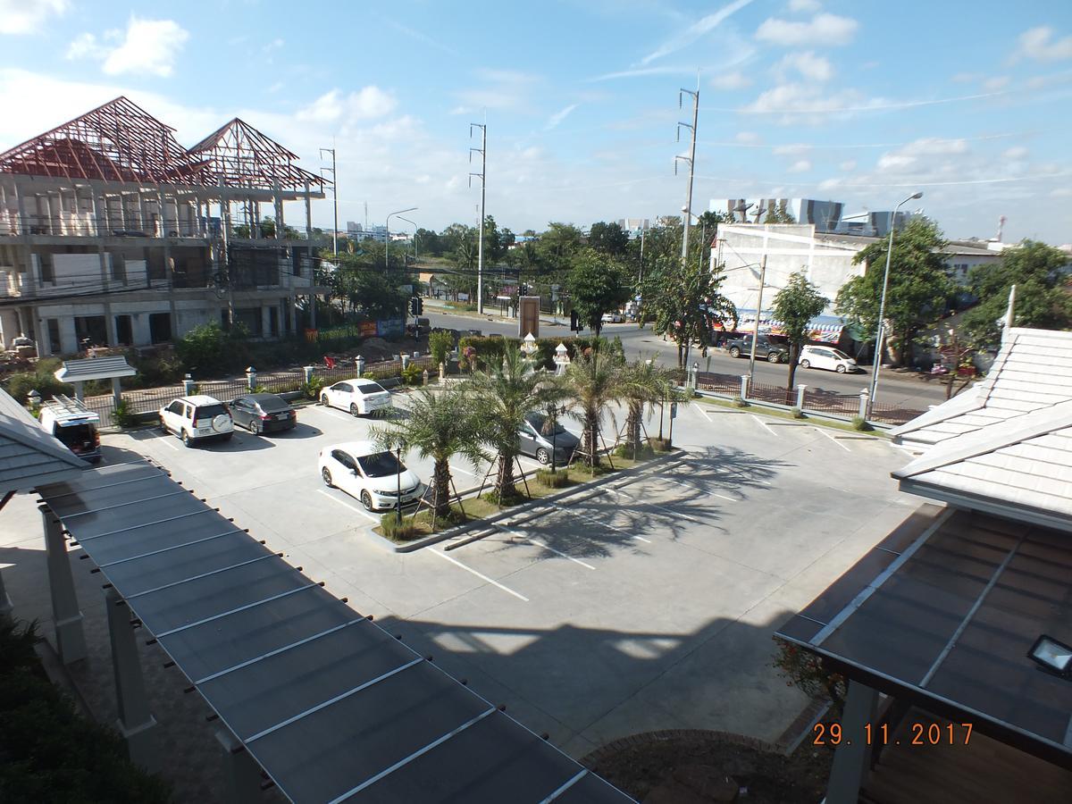 Sukkhamas Pirom Hotel Nakhonratchasima Exterior foto